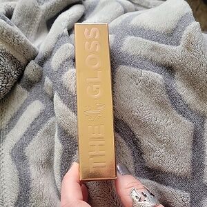 Jeffree ⭐️ The Gloss in Body Count NWT